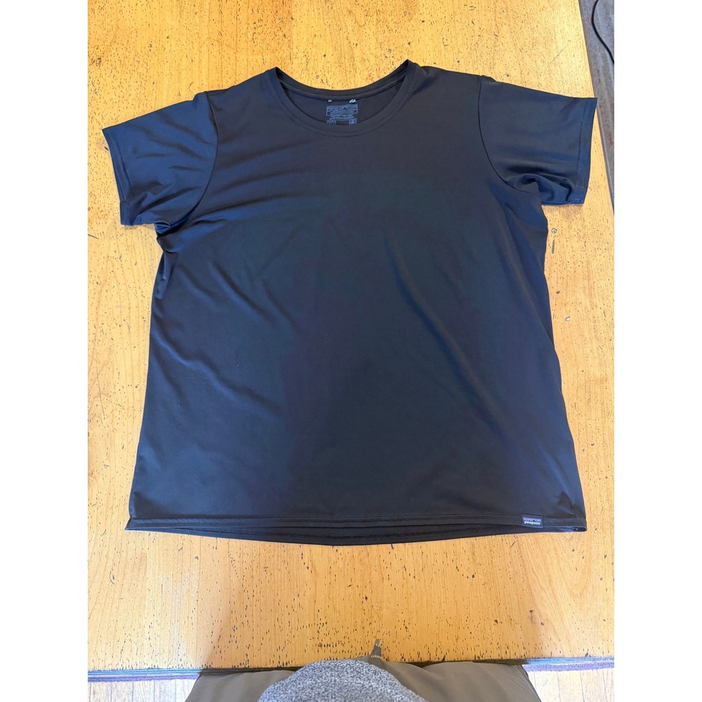 Patagonia Capilene Cool Daily XL Black Short Sleeve Performance T-Shirt